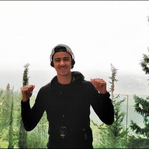 Meet your Posher, Lucas